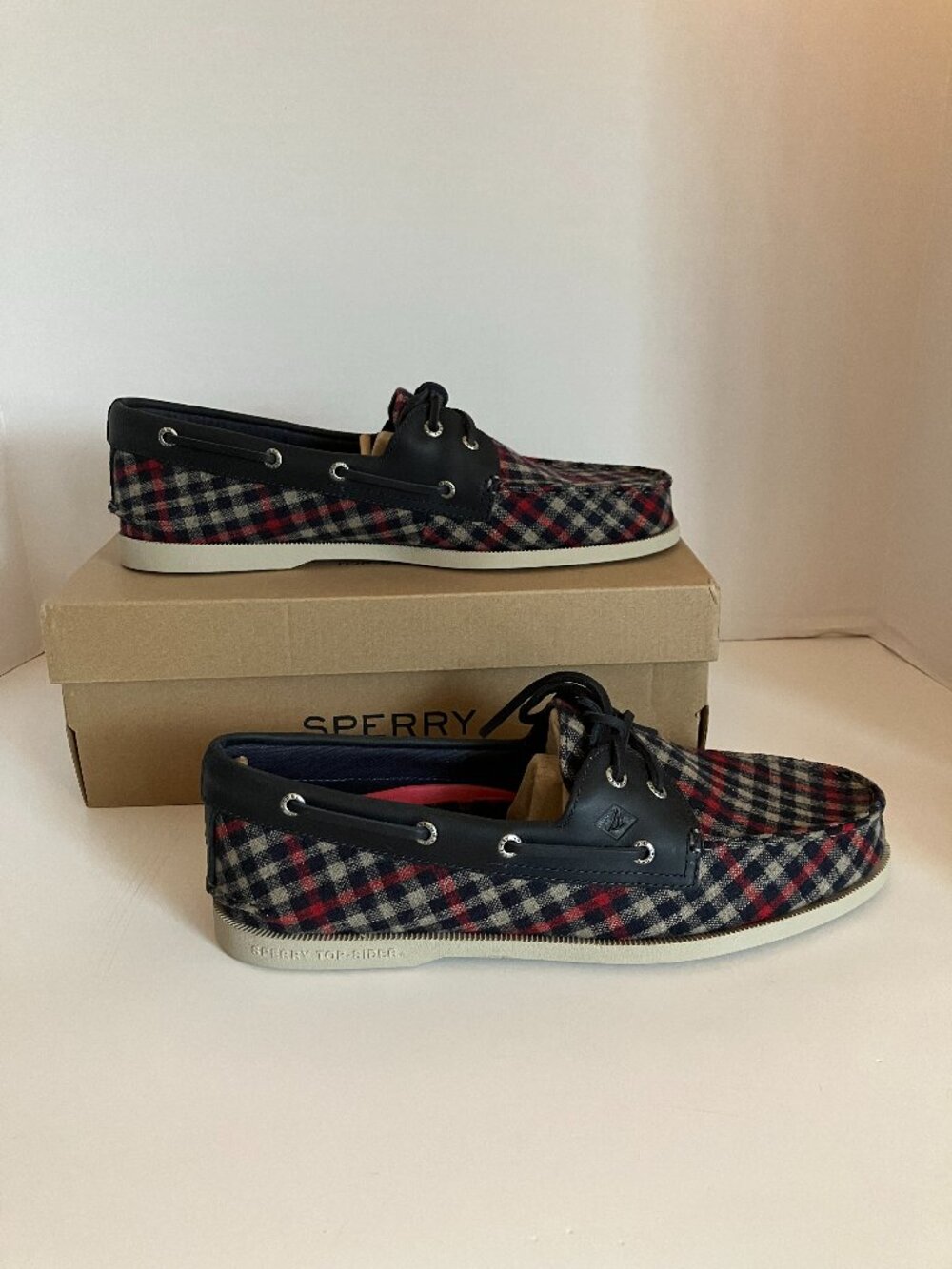 New in Box Sperry Top-Sider Navy/Red Plaid Boat Shoes Men's Size 12